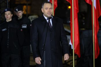 "Nie był mniejszym złem". Nawrocki ostro o stanie wojennym