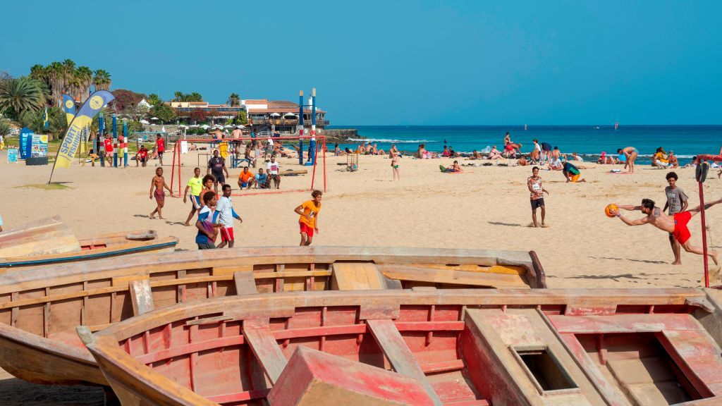 Beach Praia de Santa Maria na wyspie Sal