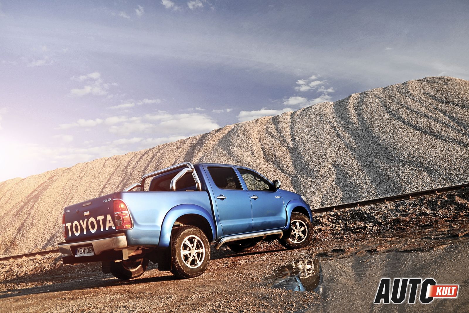 Toyota Hilux SR5 3,0 D4D A/T - test [galeria zdjęć] 5