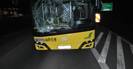 Śląskie. Tragiczny wypadek w Świerklańcu. Autobus potrącił pieszego