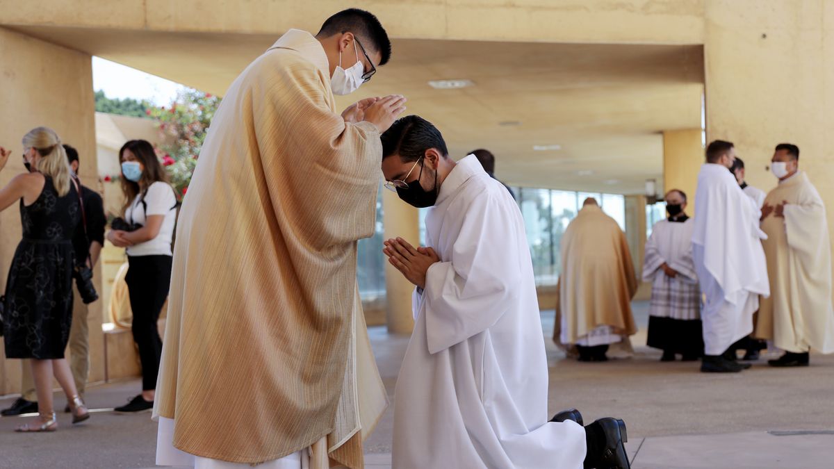 kosciol ksiadz koronawirus