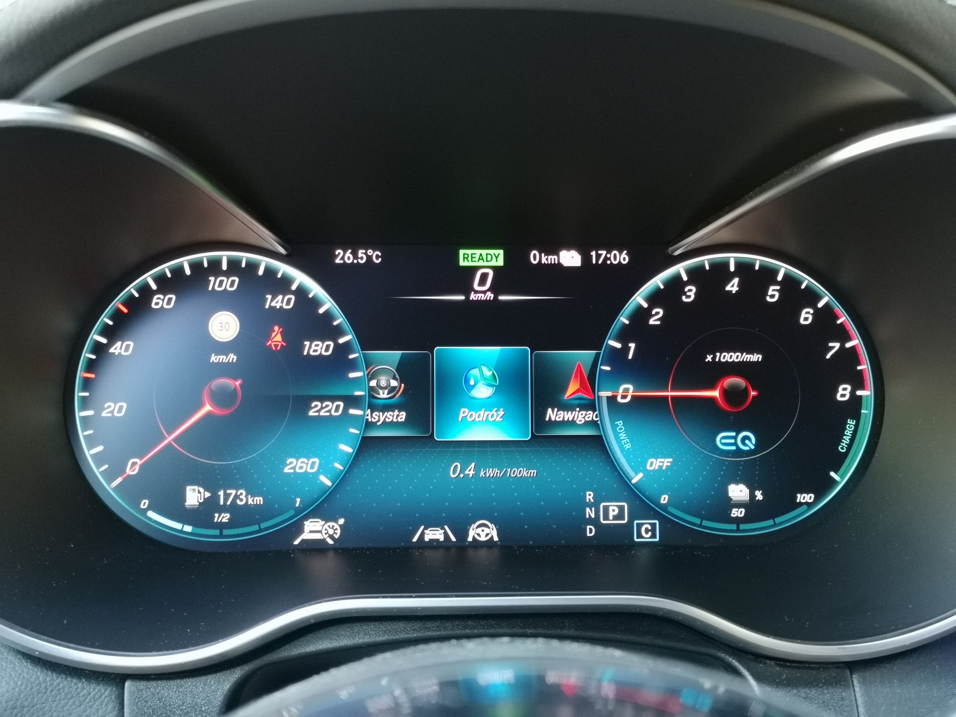 Mercedes GLC 300e Coupe: System zarządzania energią, asystent podróży i audio Burmester 14