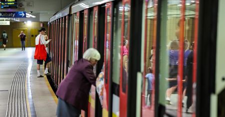 Wiadomo kiedy koniec utrudnień w kursach metra w Warszawie