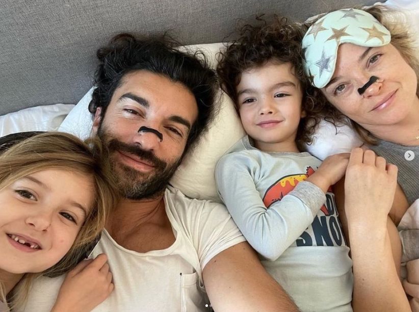Justin Baldoni z żoną