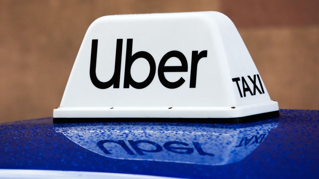 W internecie pojawiła się informacja, że w poznańskim Uberze doszło do gwałtu 