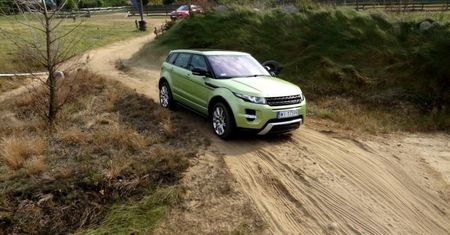 Range Rover Evoque samochodem roku 2011 według Top Gear