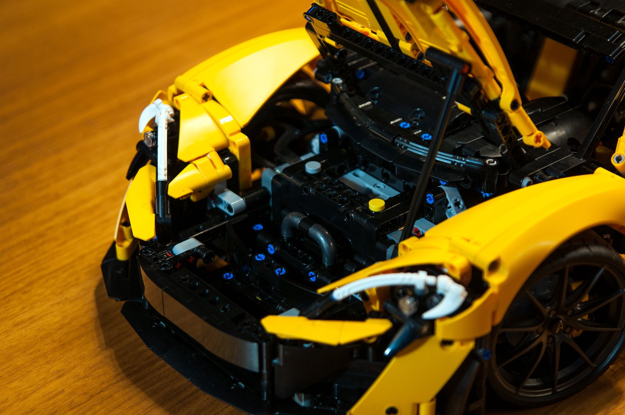 Lego Technic McLaren P1