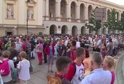 Ruszyły pielgrzymki na Jasną Górę. Uwaga, utrudnienia w Warszawie! [WIDEO]