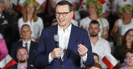 Premier powiedział, jakie kupił obligacje. "Zachęcałem i zachęcam"