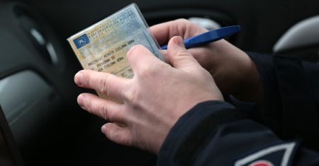 Zaginięcie dowodu rejestracyjnego - czy jest potrzebne pozwolenie czasowe?