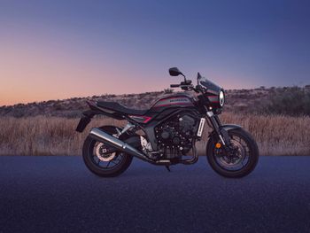 Nowa Honda CB1000F spodoba się wielbicielom stylu retro