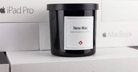 Świeczka dla fana Apple, o zapachu… nowego Maca
