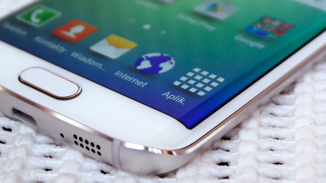 Samsung Galaxy S6 edge rozpoczął modę na zakrzywione ekrany