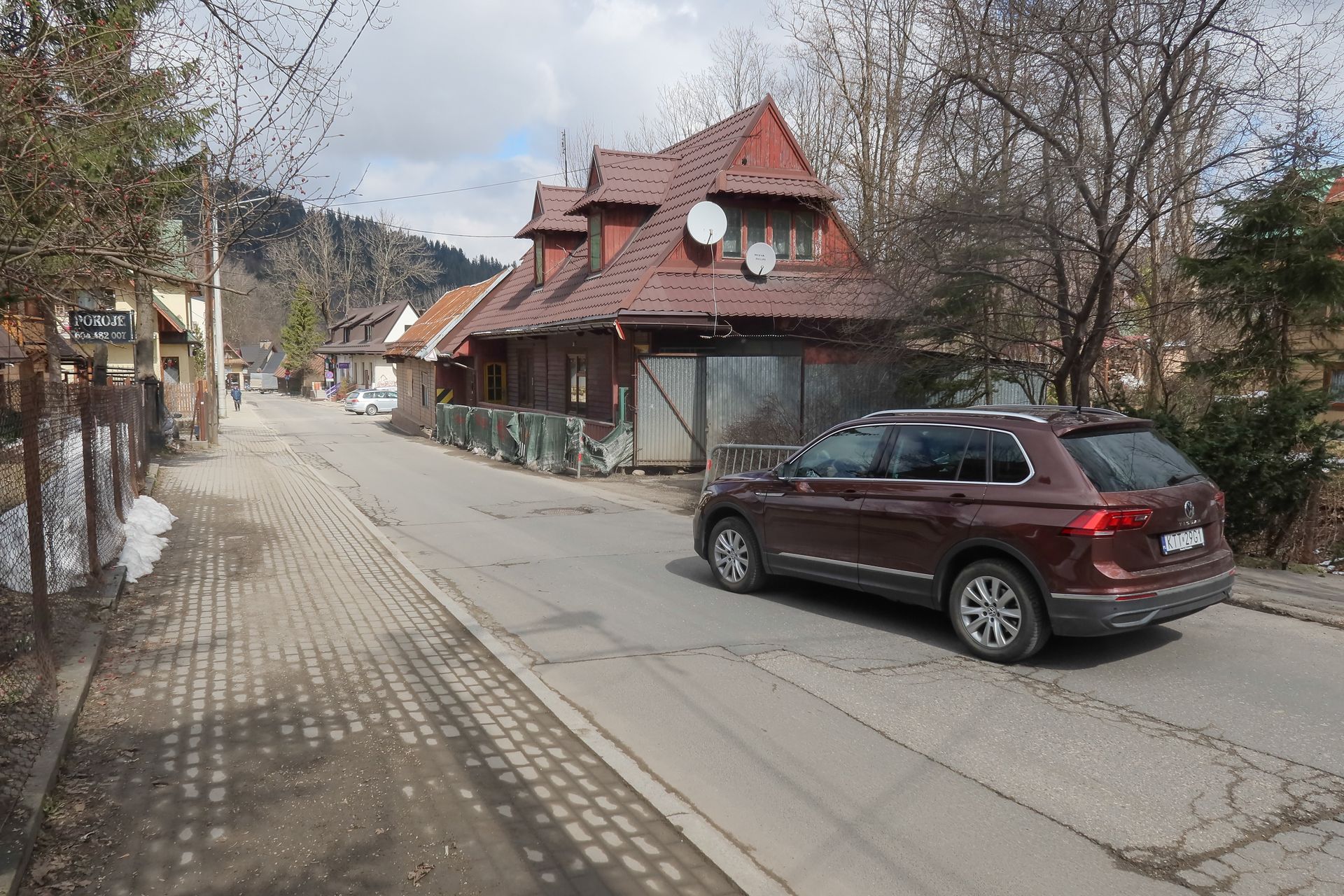 Zakopane usuwa "dom w drodze". Wkurzał turystów od lat
