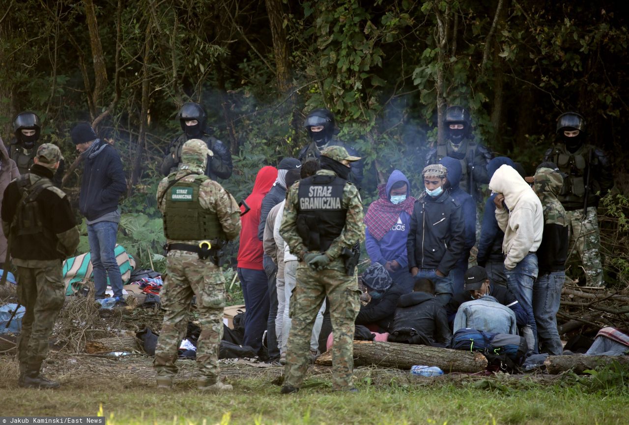 Rząd obroni nas przed uchodźcami i zaszkodzi wszystkim 