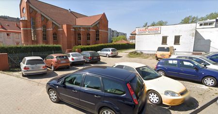 Akademik powstanie obok kościoła. Mieszkańcy nie kryją oburzena