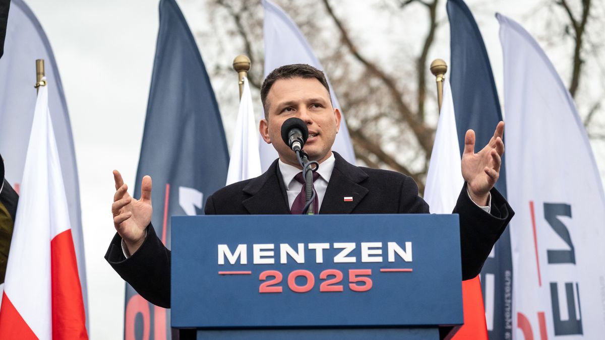 S�awomir Mentzen
Tuchola, 07.04.2025. Wybory Prezydenta RP 2025 - kampania. Kandydat Konfederacji w zbli�aj�cych si� wyborach na fotel prezydenta RP S�awomir Mentzen przemawia podczas spotkania z wyborcami w Tucholi, 7 bm. (ad) PAP/Tytus �mijewski
Tytus �mijewski
elekcji, elekta, g�ow� pa�stwa, kampania, kampania prezydencka 2025, kampania wyborcza, kandydat, kandydat na Prezydenta RP, kandyduje, konferencja, otwarte, polityk, polityka, prasowa, prezydencka, prezydenckie, S�awomir Mentzen, spotkanie, spotkanie wyborcze, sympatycy, urz�d prezydenta, wiec, wizyta krajowa, wizyta lokalna, wyborcy, wyborcza, wyborcze, wybory, wybory prezydenckie 2025, tucholi, wiec wyborczy, z mieszka�cami miasta