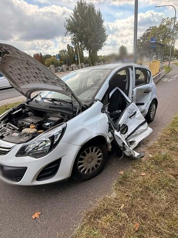 Wypadek na ul. Harcerskiej w Płocku. 79-latek w ciężkim stanie!