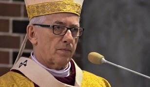 Abp Wiktor Skworc dziękuje PKN Orlen za przejęcie prasy regionalnej