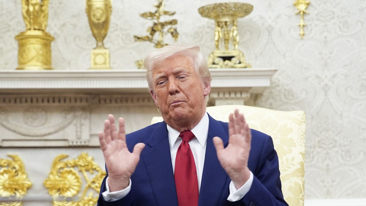 Donald Trump zamroził międzynarodową pomoc finansową