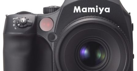Mamiya 645DF - średnioformatowy owoc współpracy z Phase One