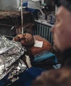 "Staliśmy się jednymi z nich". Ratownik-ochotnik z Polski o sytuacji na froncie