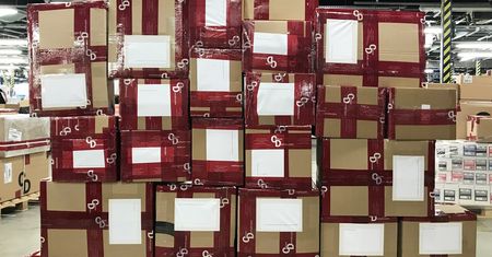 Koronawirus. Podopieczni świetlic środowiskowych z nowym sprzętem. Wspólna akcja OPPO, Plusa i WP Tech