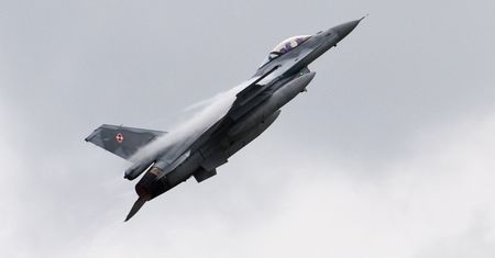 Zmasowany atak Rosji. Polska podrywa myśliwce