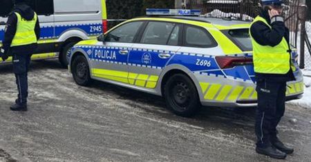 Atak nożownika w Warszawie. Dźgnął byłą partnerkę