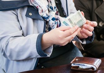 Ile trzeba zarabiać na 4 tys. emerytury? Oto wyliczenia