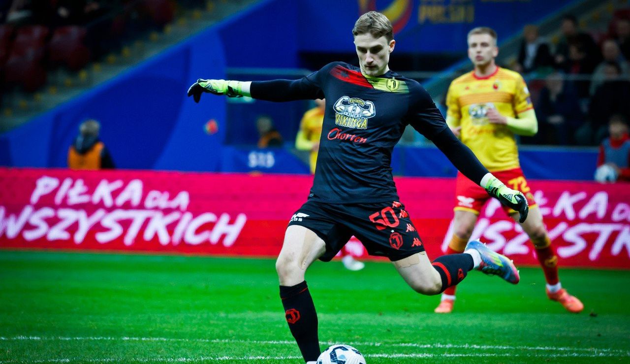 Sławomir Abramowicz może trafić do włoskiego klubu FC Bologna? Wiele zależy od decyzji Łukasza Skorupskiego