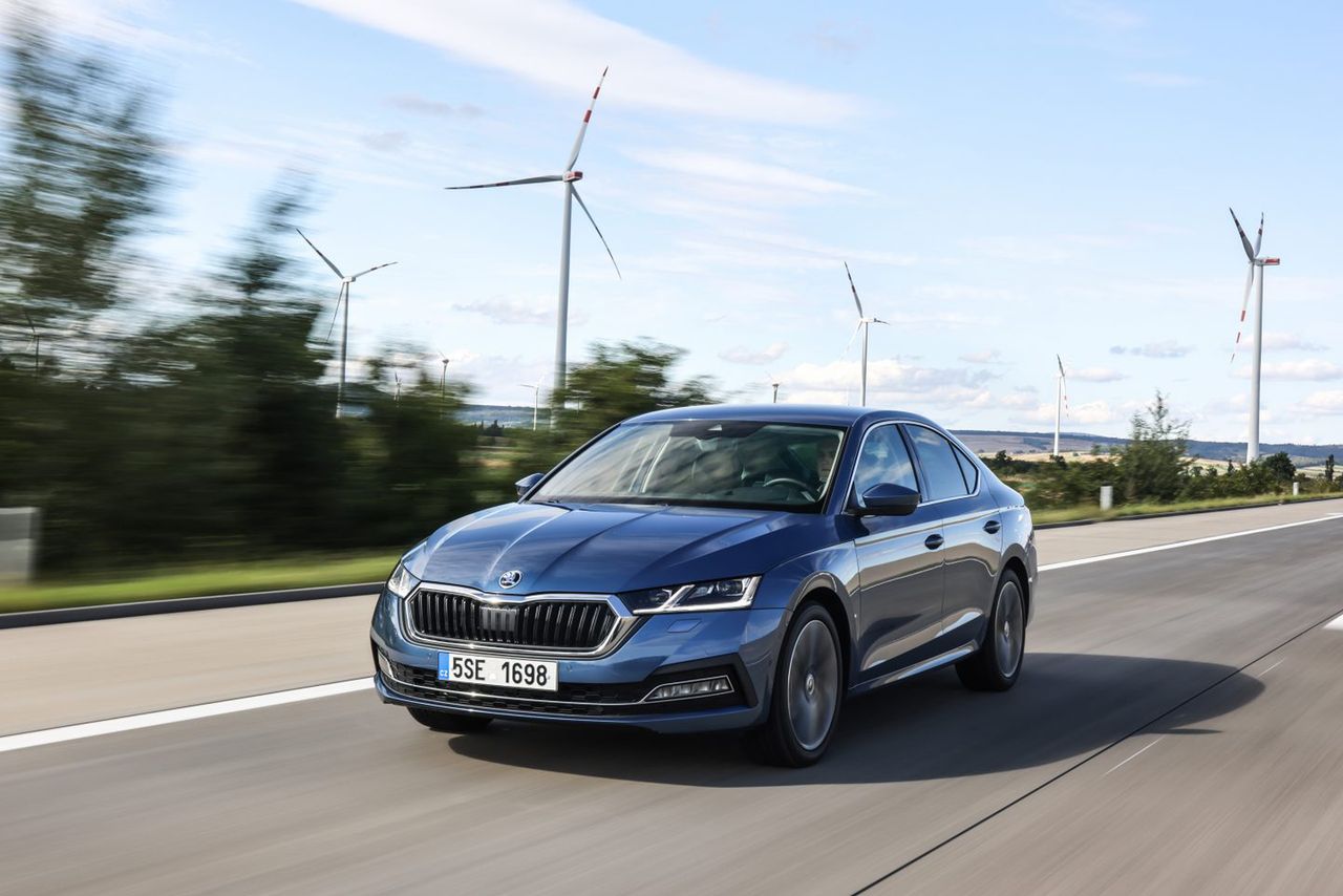 Škoda Octavia zyskała miękką hybrydę e-TEC opartą na silniku 1.0 TSI