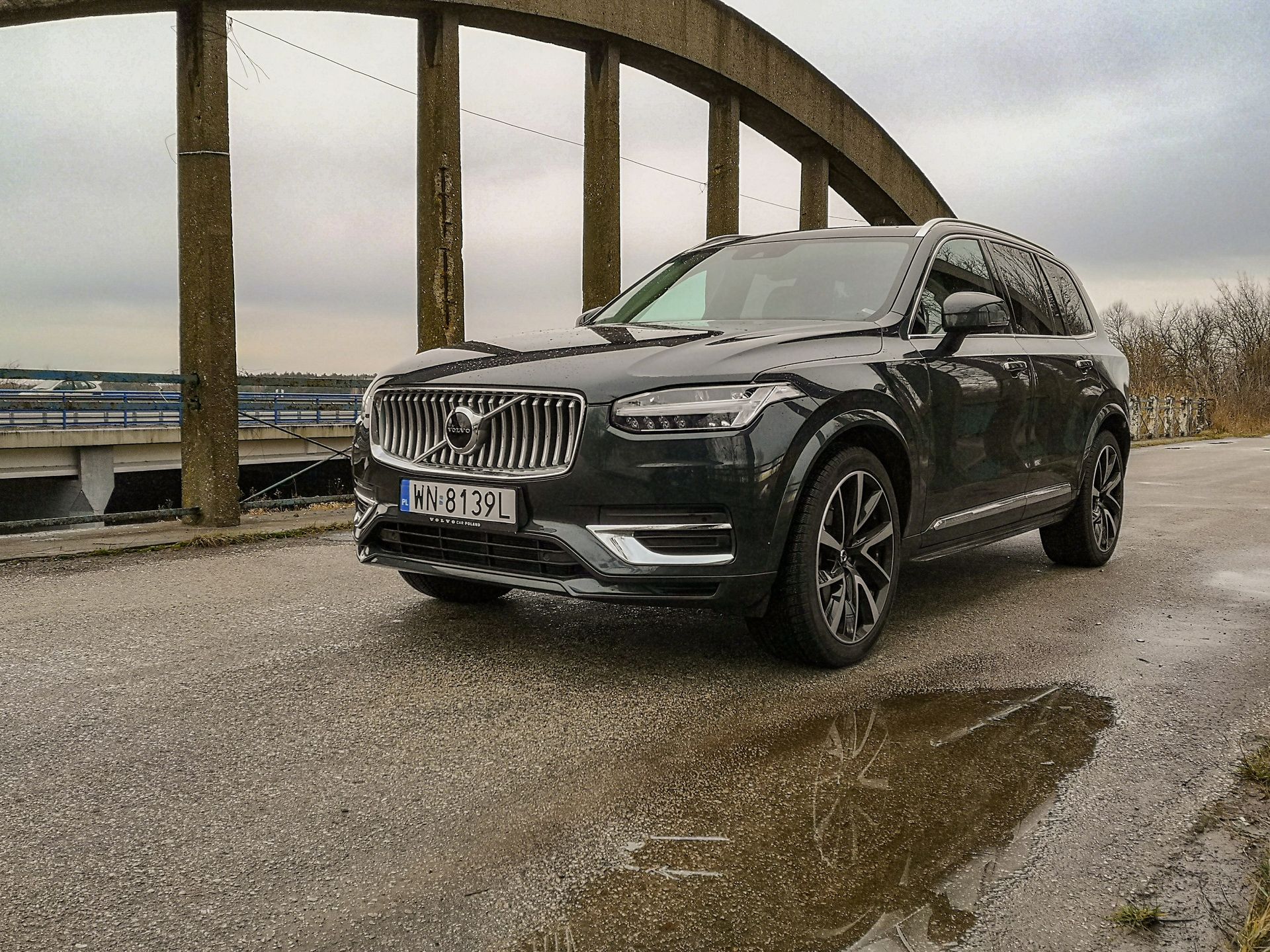 Volvo XC90: Volvo Sensus, audio Bowers & Wilkins i systemy bezpieczeństwa 2