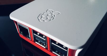 Raspberry Pi odświeżone: nowy model wyciska ze starego procesora siódme poty