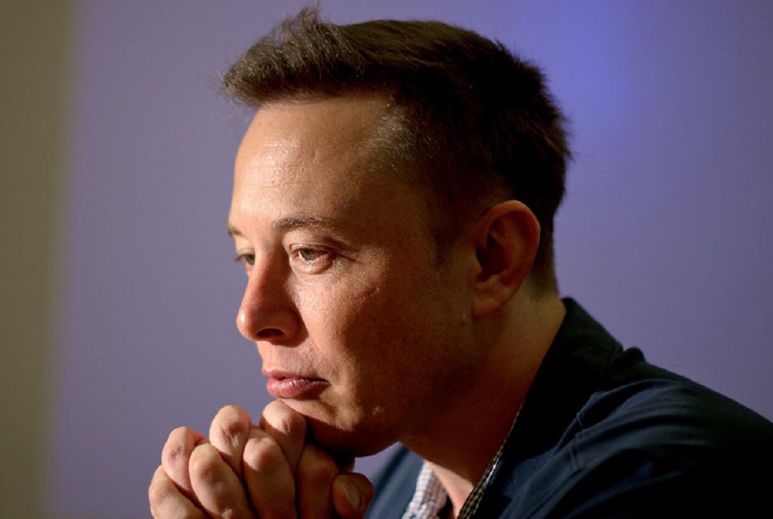 19-latek śledzi ruchy Elona Muska. Miliarder chce dać mu Teslę, by przestał