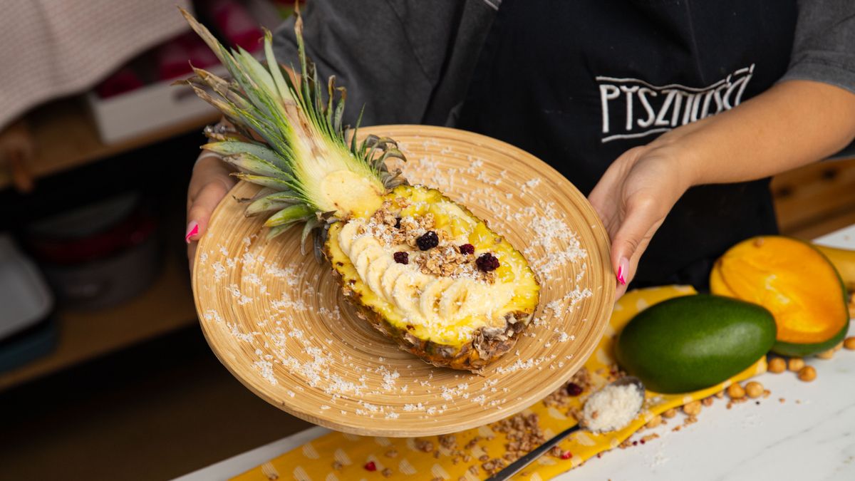 Ananasowy smoothie bowl- Pyszności