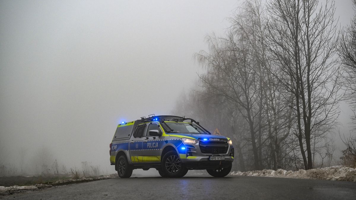 Darek Delmanowiczhelikopter, katastrofa, lotniczy, smig�owiec, upadek, wypadek, policja, radiow�z, w�z policyjny, mg�a