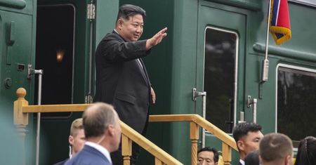 Wyszkolił i wysłał w świat tysiące pracowników. Kim Dzong Un ma jeden cel