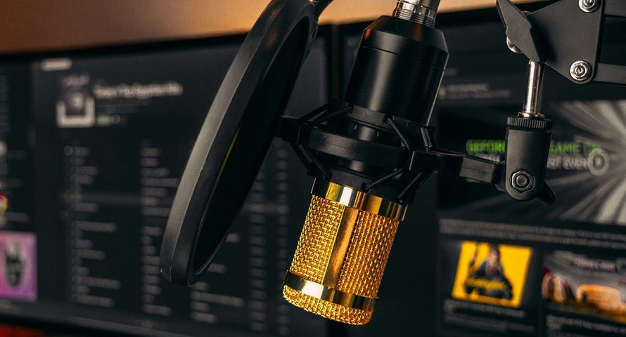 Te stacje mają najwięcej słuchaczy. RMF FM oddala się Radiu ZET