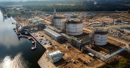 Miliardowe długi chemicznego giganta. Na stole plan restrukturyzacji i przejęcie przez Orlen