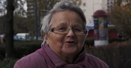Starsza kobieta zjadła Kanapkę Drwala. Jej historia wzruszyła całą Polskę
