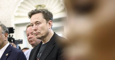 Musk krytykuje projekt Trumpa. "Żyjemy w kraju partii prosiaków"