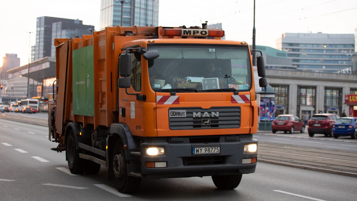 śmieci odpady segregacja śmieciarka wywóz śmieci kontener śmietnik