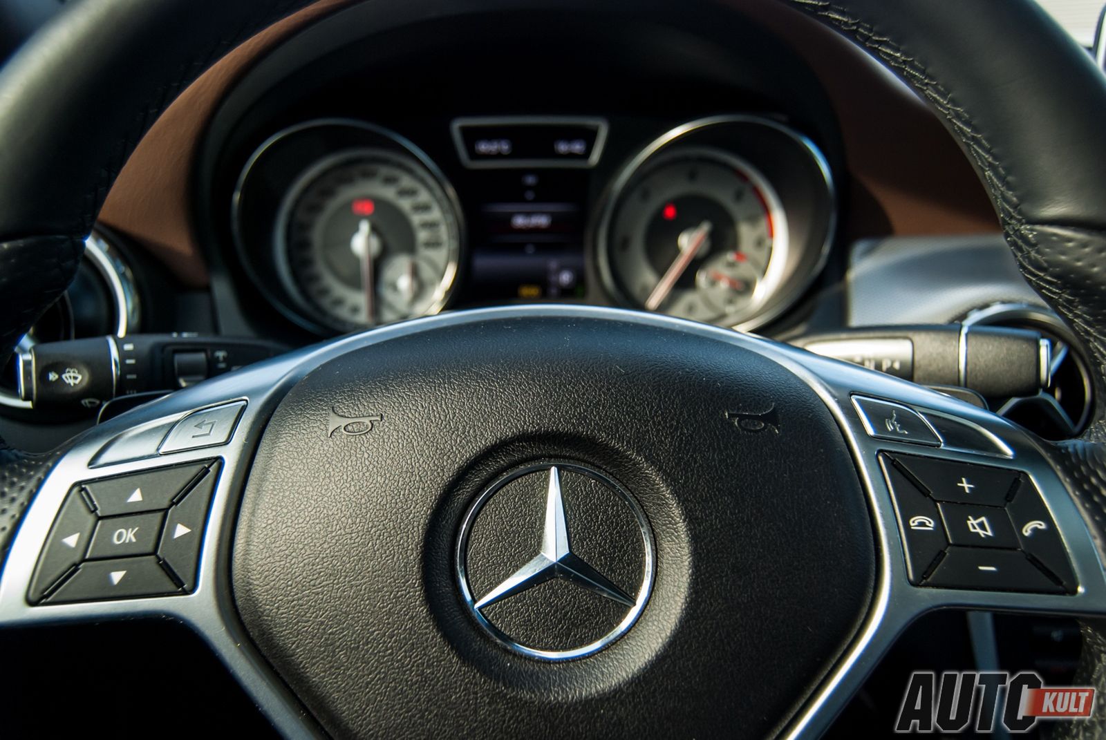 Mercedes-Benz GLA 200 CDI 4Matic 7G-DCT - test [galeria] 13