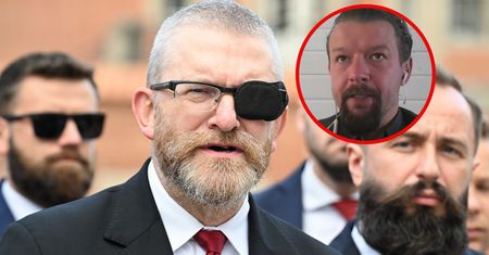"Banda pożytecznych idiotów". Mocne słowa pod adresem Brauna