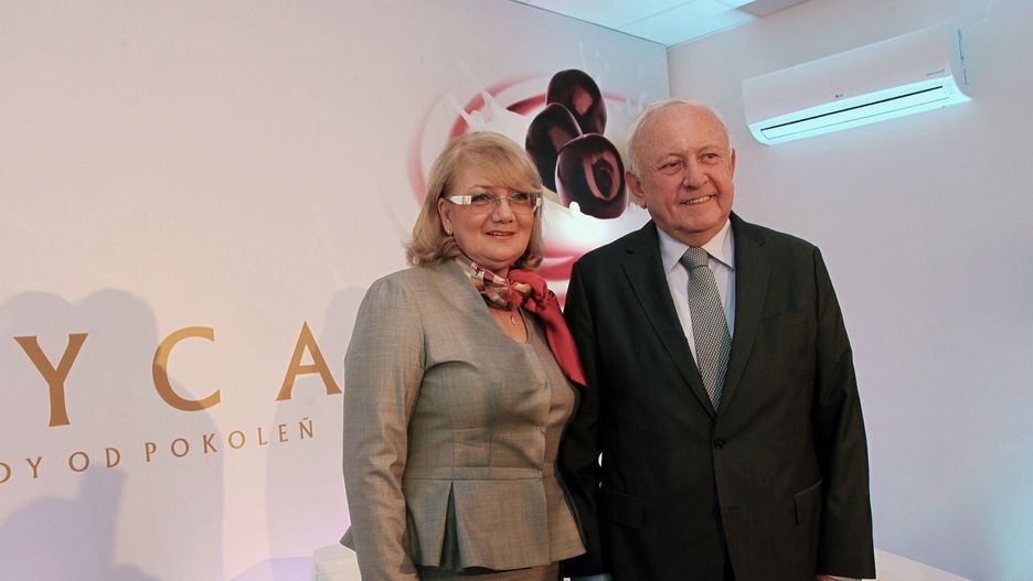 Afera ze szczepionkami w WUM. Zbigniew Grycan wraz z żoną też się zaszczepili