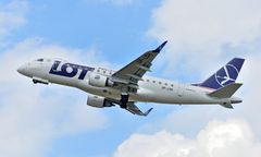 Niepokój wśród pracowników LOT. Chodzi o hotel w Kairze