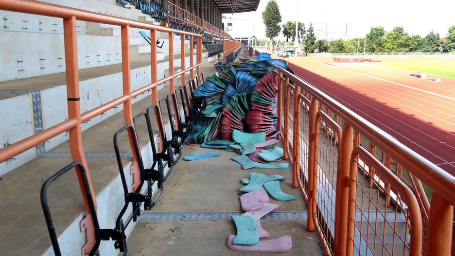 Stadion lekkoatletyczny im. Wiesława Maniaka w Szczecinie.