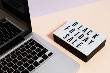 Jak bezpiecznie kupować online podczas Black Friday?