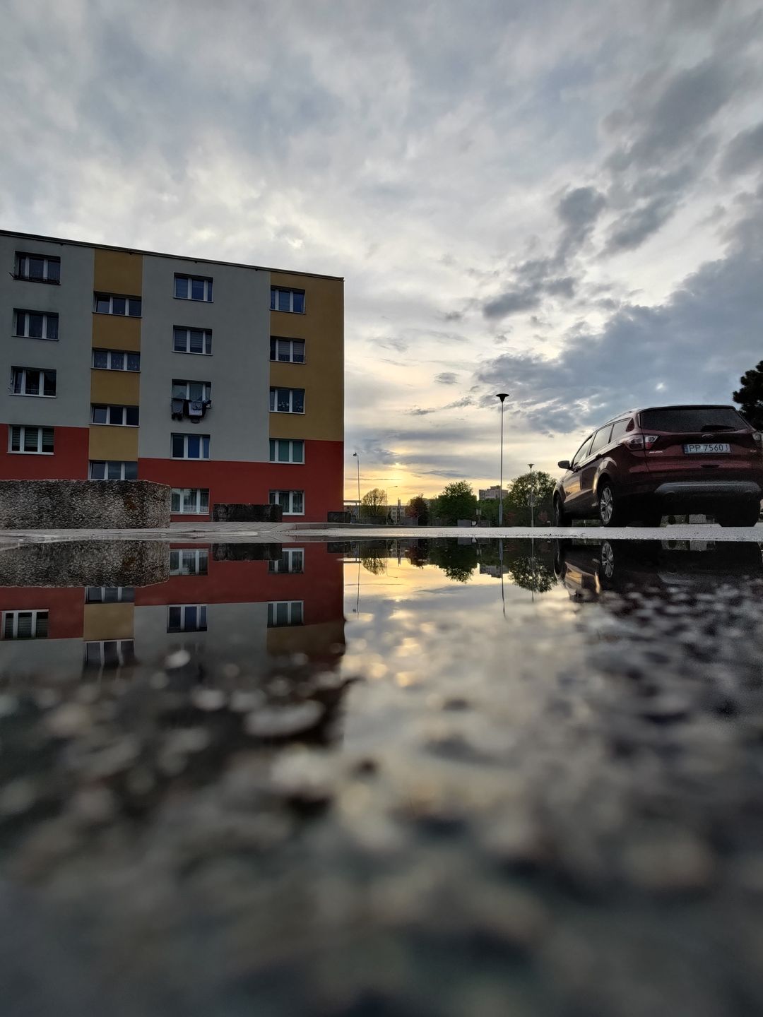 Smartfon inny niż (prawie) wszystkie. ASUS Zenfone 8 Flip: test 27